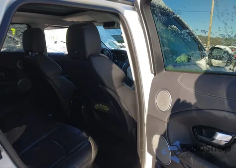 2016 Land Rover Range Rover Evoque Se/Se Premium z USA, uszkodzony, nr VIN SALVP2BG9GH155903